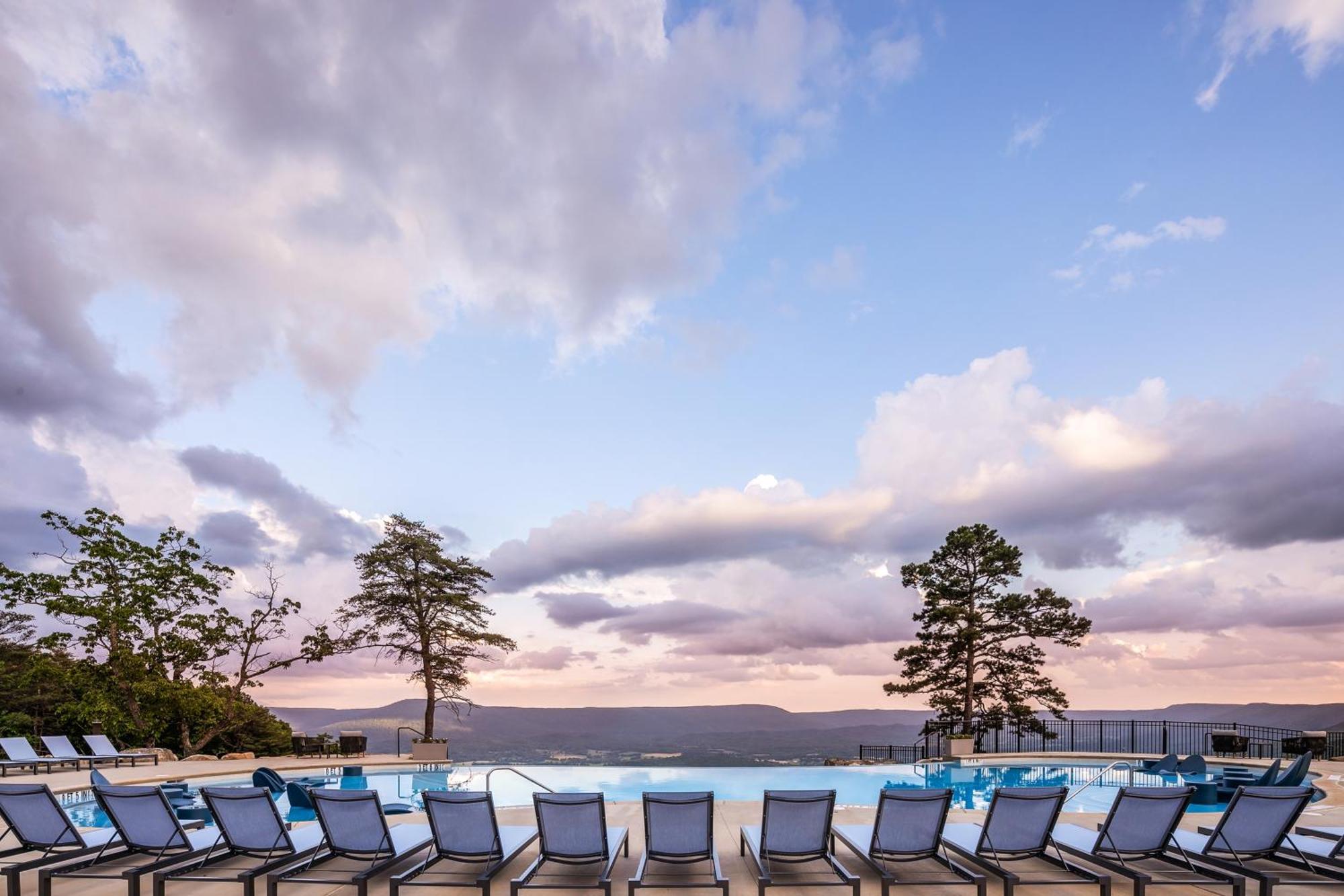 Cloudland At Mclemore Resort Lookout Mountain, Curio By Hilton Rising Fawn Exteriör bild