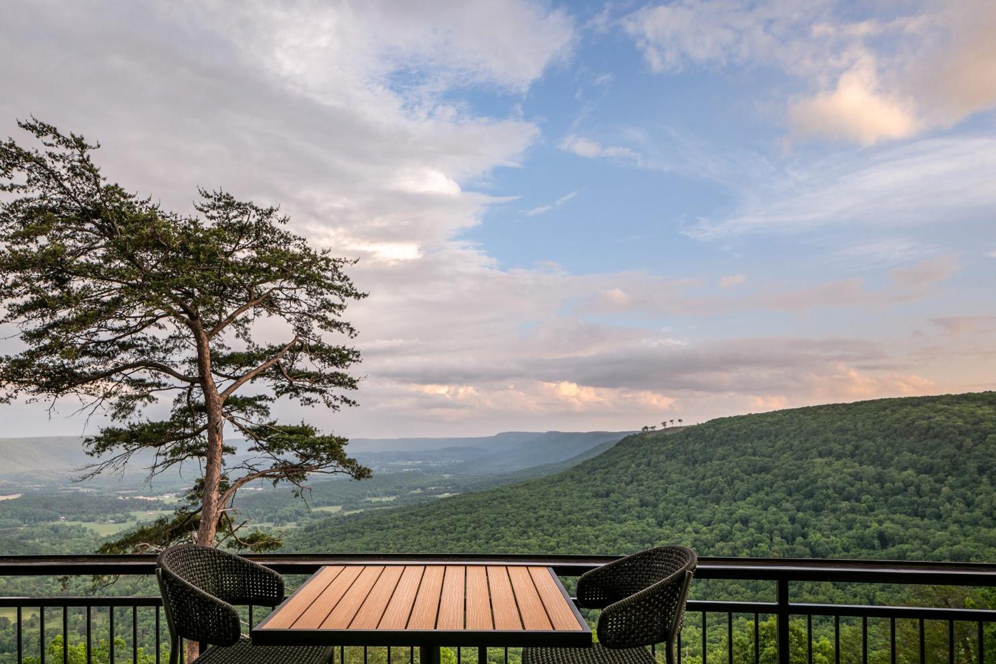 Cloudland At Mclemore Resort Lookout Mountain, Curio By Hilton Rising Fawn Exteriör bild